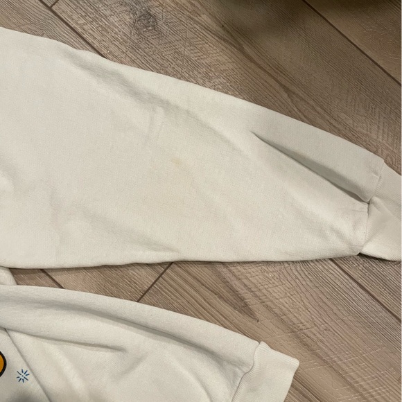 Disney Crew Neck - Picture 5 of 6